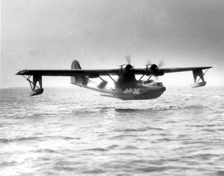 Illustration for article titled A Rare Glimpse of a US Seaplane Lost In the First Minutes of the Pearl Harbor Attack